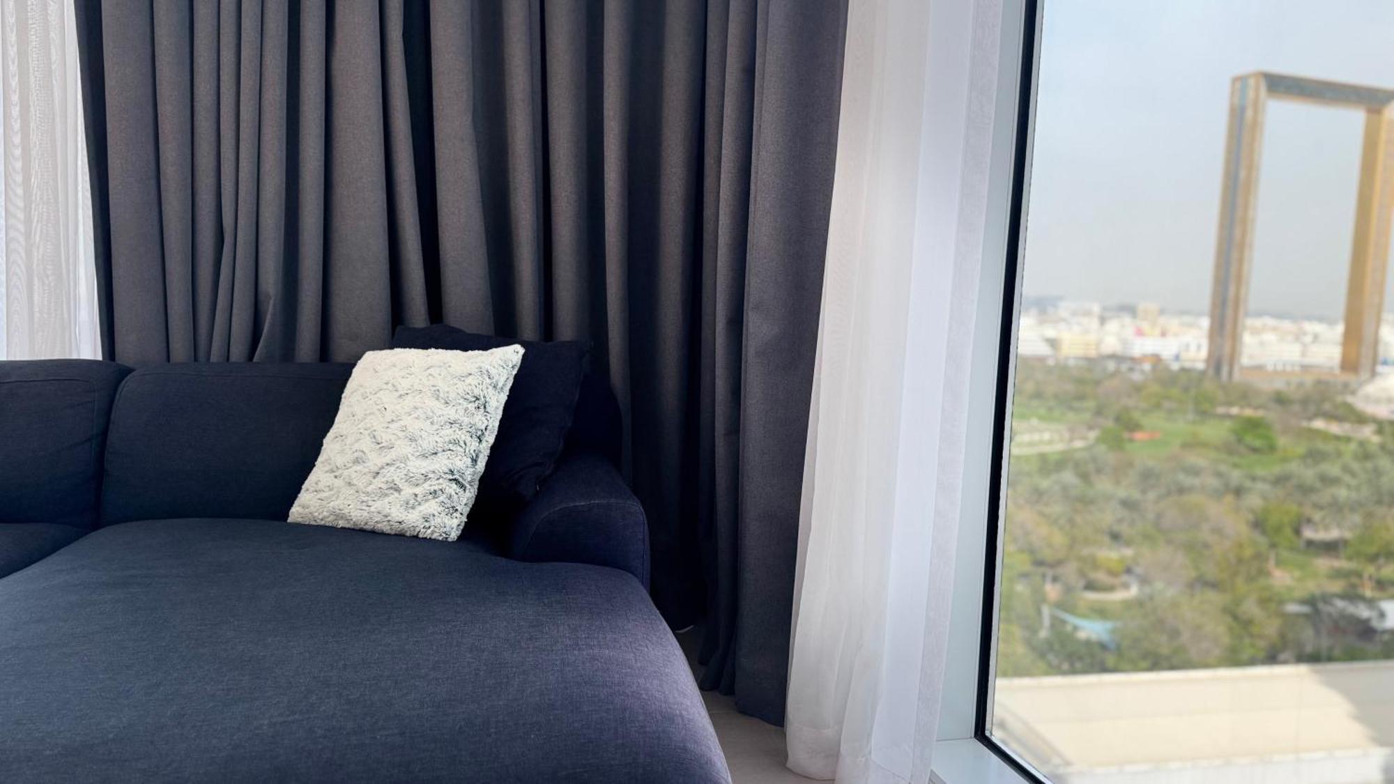 Ashri Luxe Spacious Near Metro, Frame Apartamento Dubái