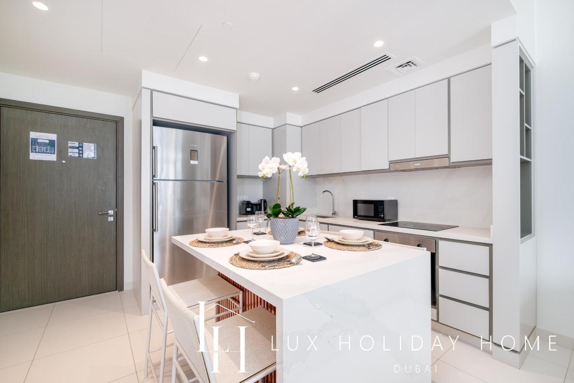 Lux The Luxury Sunrise Beachfront 1 *