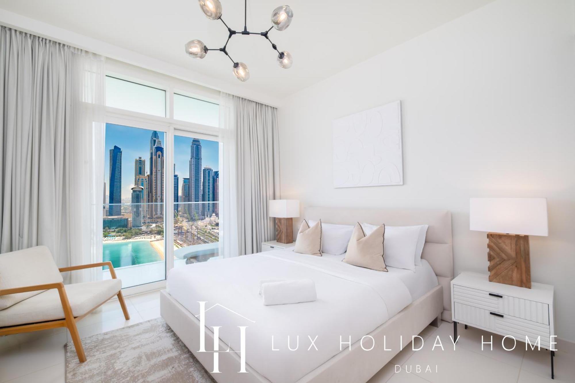 Lux The Luxury Sunrise Beachfront 1 Apartment