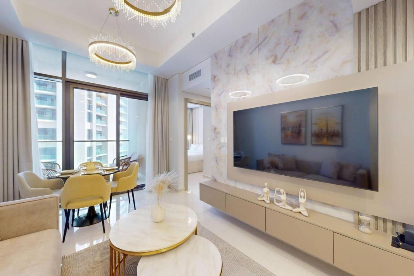 Ay-konic View I 2 Bedroom Close To Burj Khalifa * Dubai
