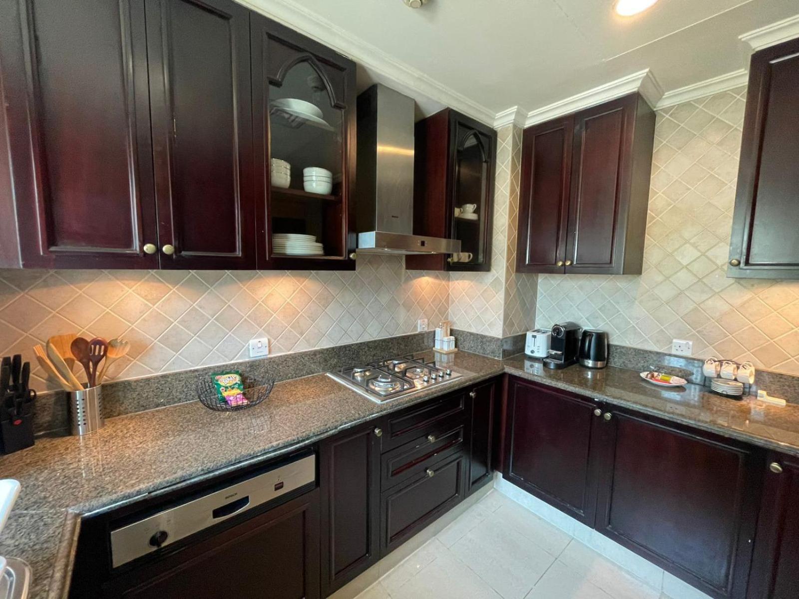 Al Tajer Apartment