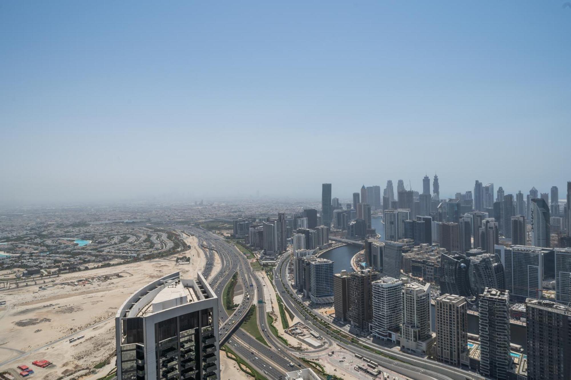 Apartment Luxurious 1br W & Pool, Sauna & Gym Near Burjkhalifa *