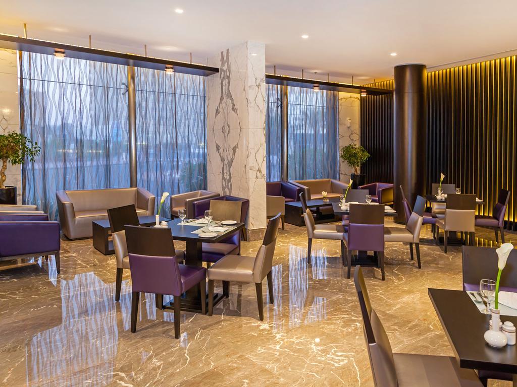Flora Park Deluxe Aparthotel Dubai