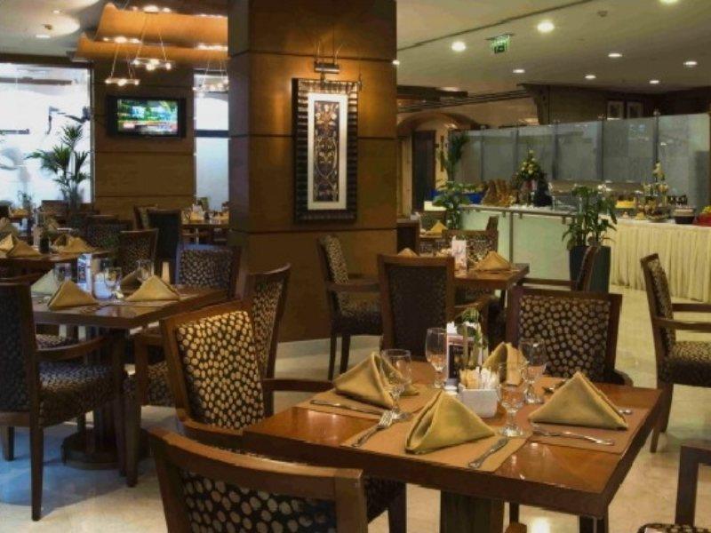 La Quinta By Wyndham Jumeirah Dubái