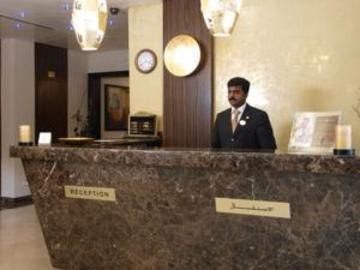 Hotel Champs Elysees Dubai
