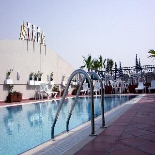 Winchester Grand Apartahotel 4*