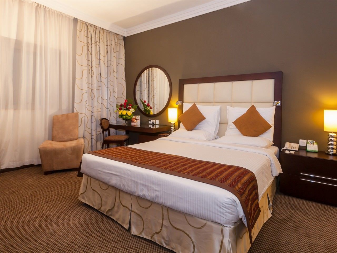 Aparthotel Flora Park Deluxe 4*