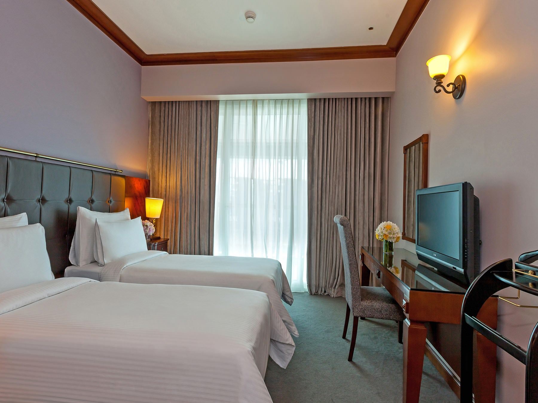 Flora Creek Deluxe Apartahotel