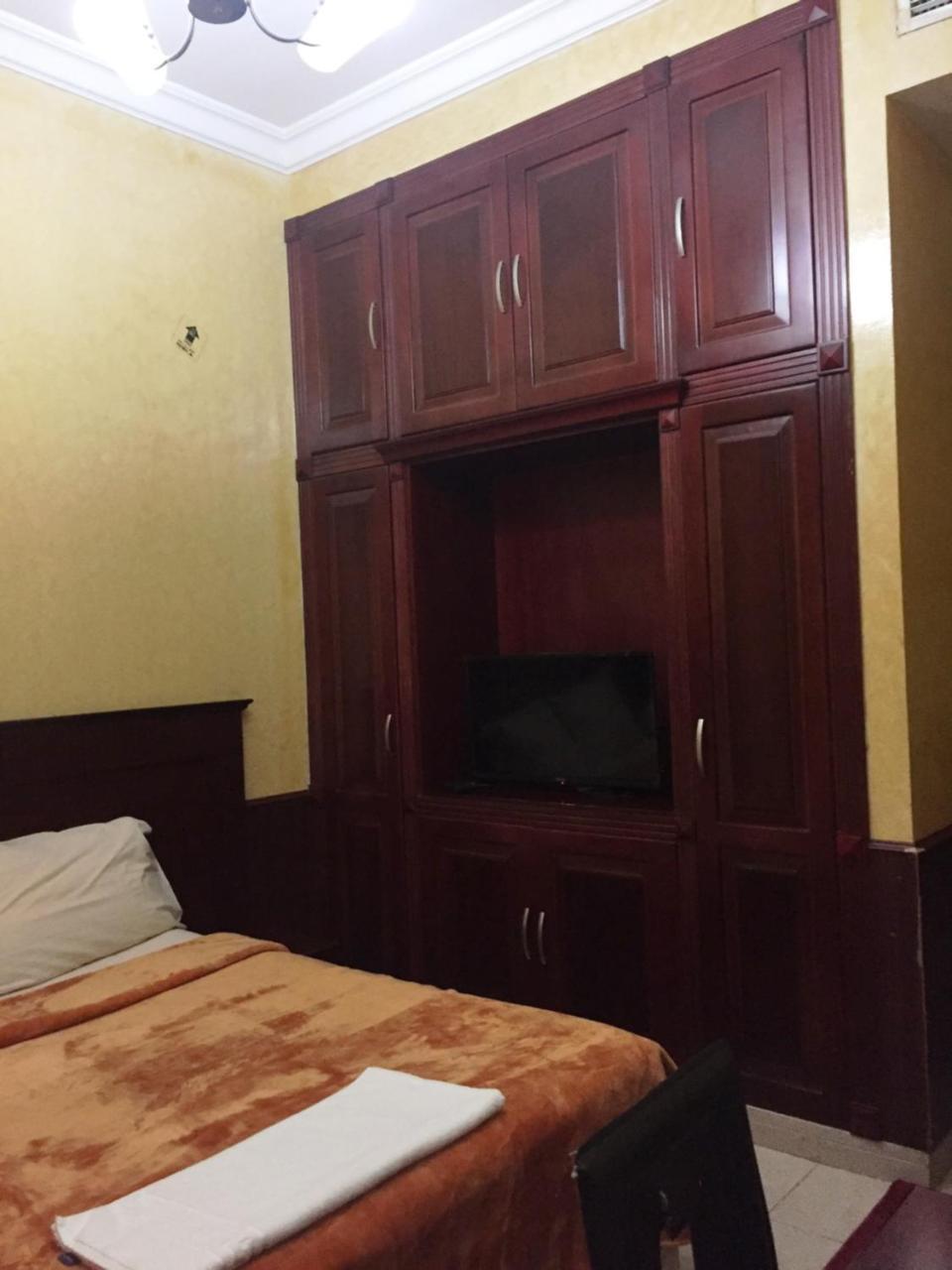 Al Amana Hotel Dubái