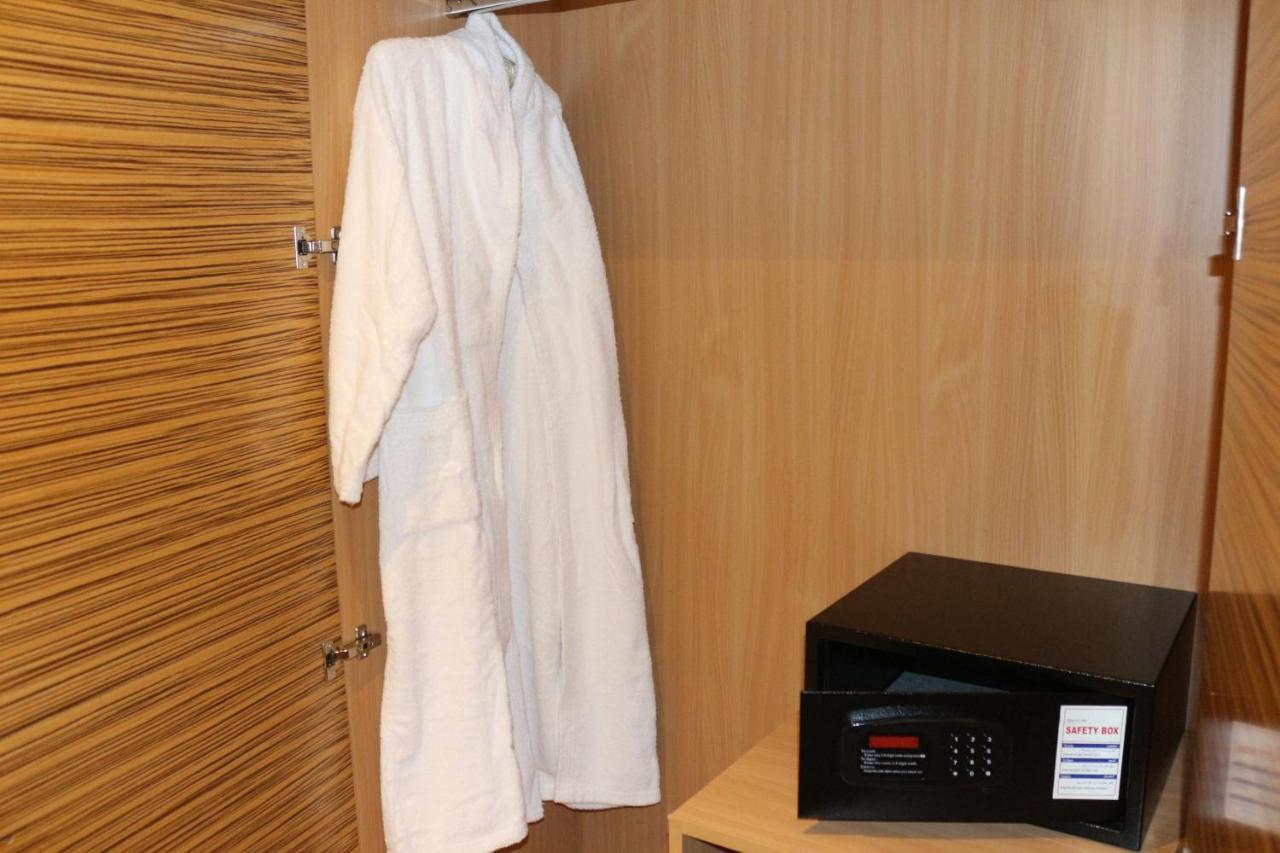 Western Pearl Creek Hotell 4*