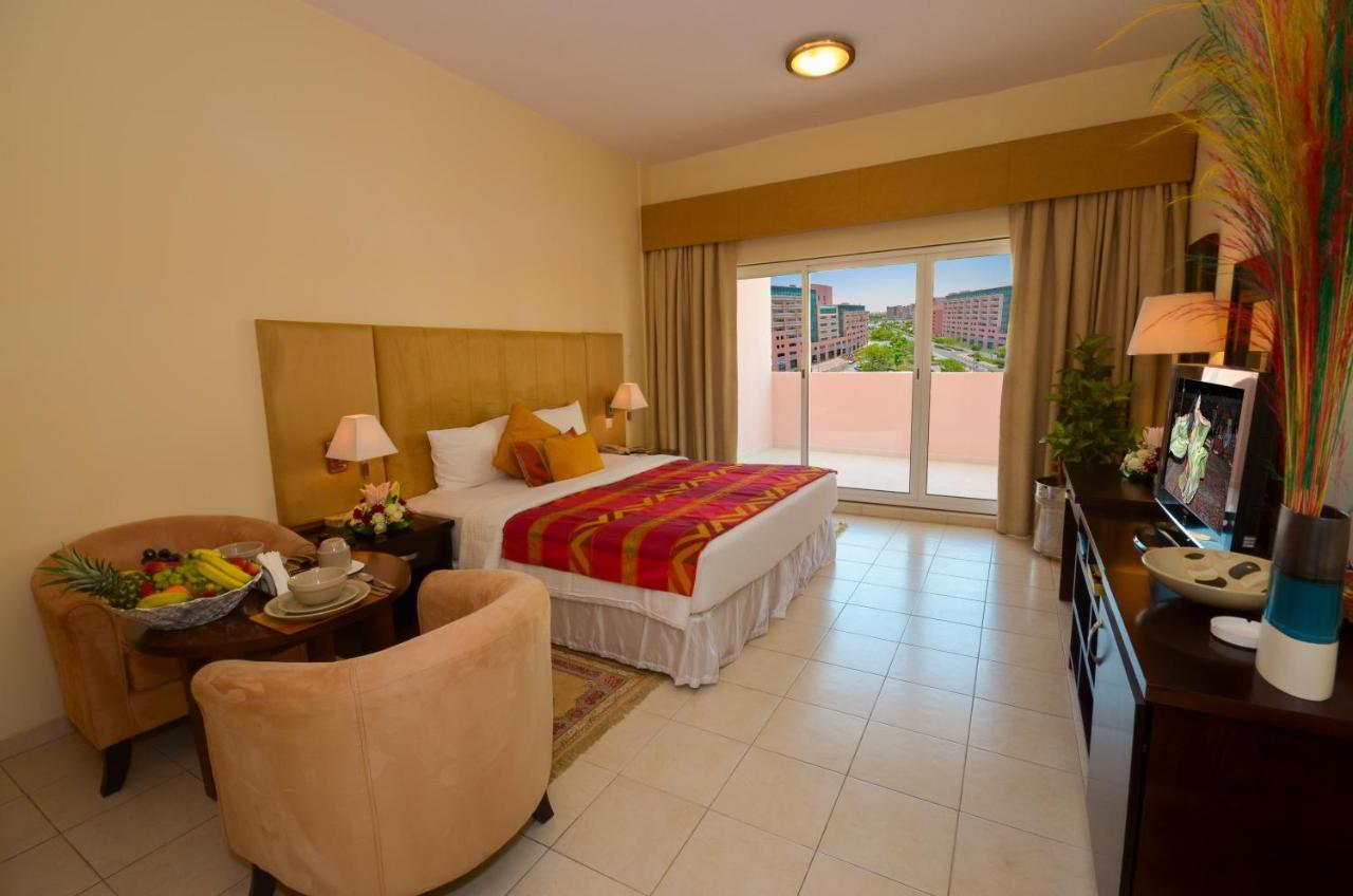Parkside Aparthotel