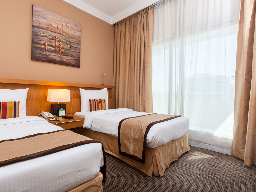 Aparthotel Flora Park Deluxe 4*