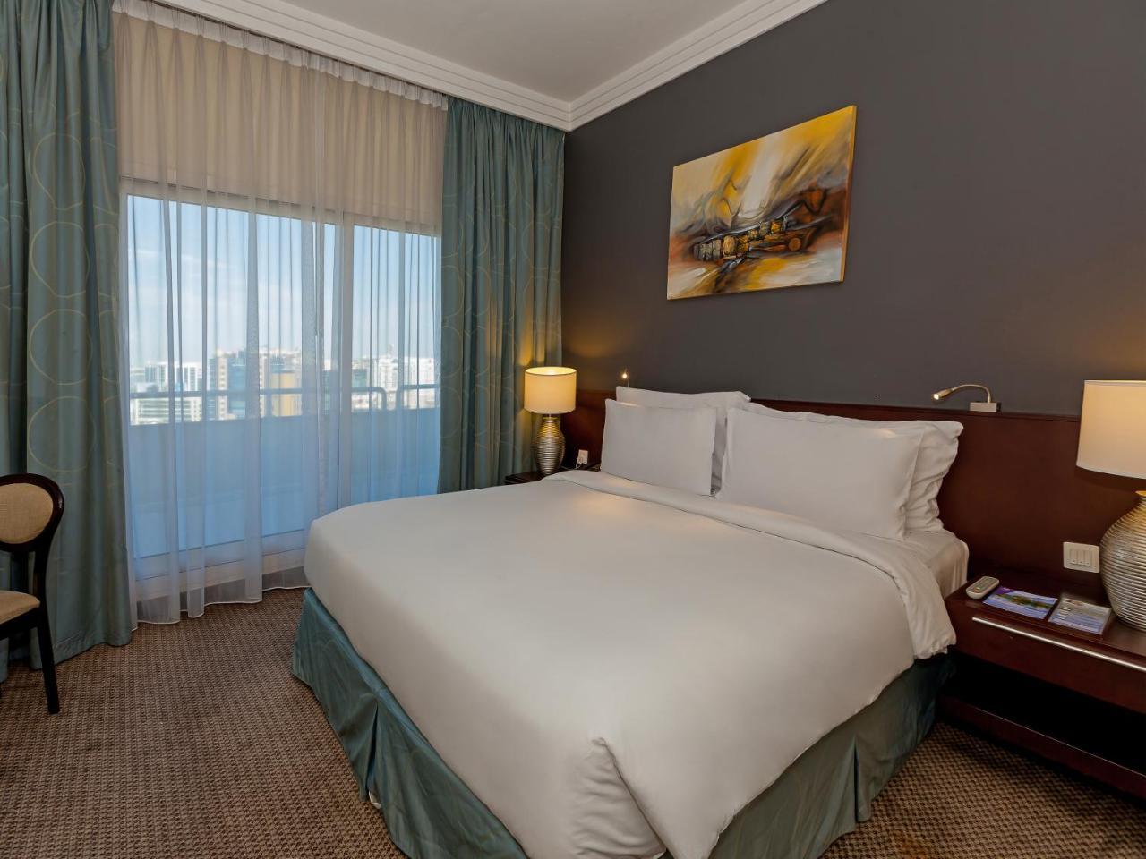 Flora Park Deluxe Dubai