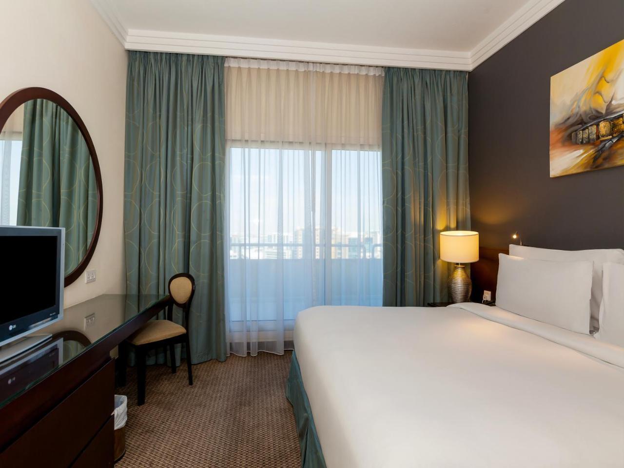 Aparthotel Flora Park Deluxe 4*