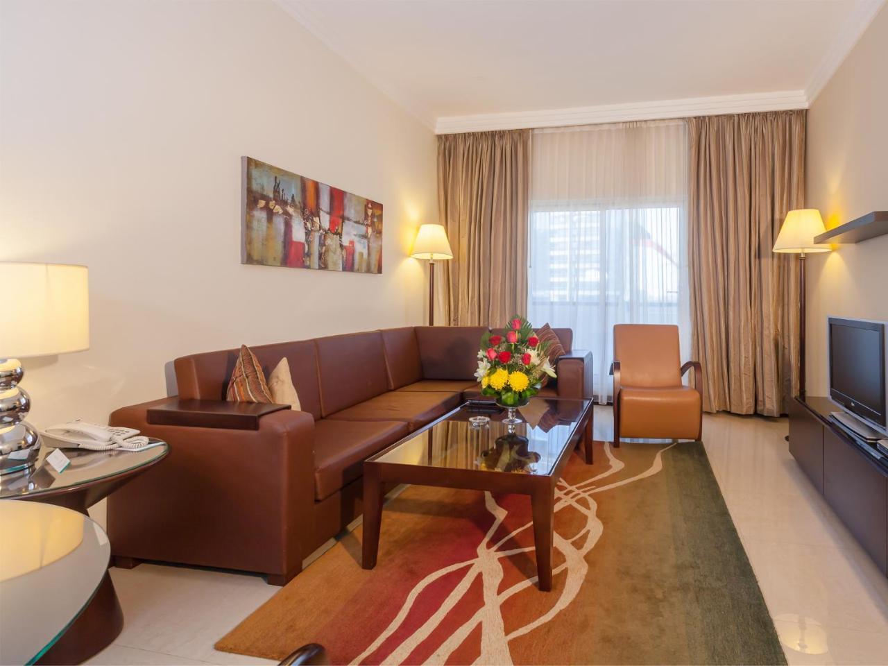 Flora Park Deluxe 4*