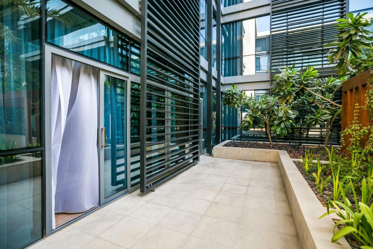Dhh - Welcome To Your New With Splendid Interiors In City Walk Building 11b *