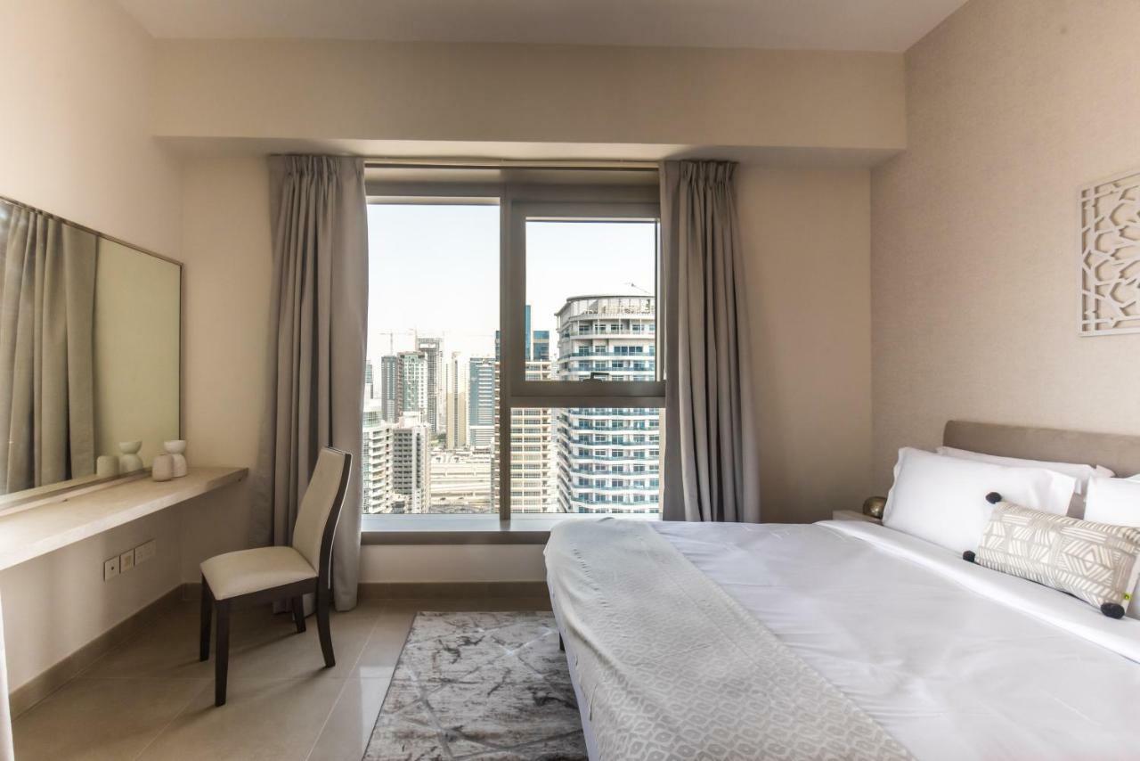 Apartamento Fantastay Sparkle Tower High Floor With Full Marina Views Dubái