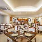 Golden Sands 5