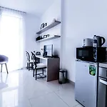Bnbmehomes - Elegant & Stylish Studio In Downtown - 502