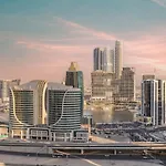 Lux Bnb Boulevard Point Sky Line Views