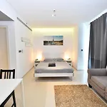 Dubai Marina - Studio Deal - ATH