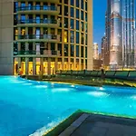 First Class 3Br With Full Dubai Skyline & Sea View
