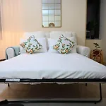 Cozy And Very Well-Lit Apartment In Difc