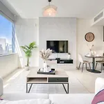 Special Offer Stylish 1Br With Pool & City Views By Deluxe Holiday Homes