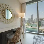 Keyhost - Elegant 2Br Sea View - 52 42 Towers Marina - K830