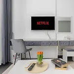 Vacay Lettings - Silicon Oasis Budget Friendly Studio