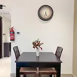 Mira Holiday Homes - Newly Furnished Studio In Downtown