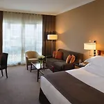 Mövenpick Hotel&Apartments Dubai