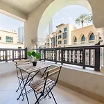 Maison Privee - Opulent Apt Beside Dubai Mall W Burj Khalifa Views