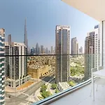 Stylish Studio With Burj Khalifa View