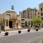 Luxury 3 Bedroom Apartment - Dubai Mall 5 Min Walk