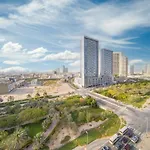 Big Modern Studio In Park View Jvc