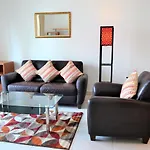 Luxury Escapes - 1Br With Balcony & Stunning Marina View - Mvt