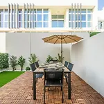 ALH Vacay - DAMAC Hills 2 Centaury Villa 3BR
