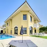 Frond E Villa, Palm Jumeirah - Mint Stay