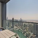 The Address JBR Beach, 2BR, Direct Beach Access - Daniels Holiday Homes