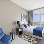 Vayk - Chic Hotel-Style Studio In Damac Hills