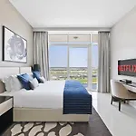 Vayk - Chic Hotel-Style Studio In Damac Hills