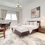 Ritzy 1Br At Global Golf Residence 2 Sports City By Deluxe Holiday Homes