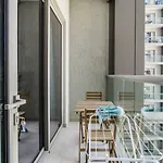 Stylish 1 Bedroom Downtown Dubai View
