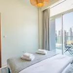 Trustay Vacation Home Rentals - Business Bay