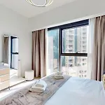 Primestay - Act 1 Act 2 Tower 2 Downtown