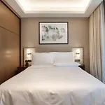 Luxurious Stay In Downtown Dubai