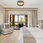 Ultimate Stay / Fairmont Residences The Palm / Designer Luxury / Direct Beach Access / Big Terrace / 3 En-Suite Bedrooms