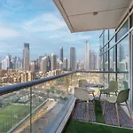 Chic 2Br Apartment, Prime Location Near Dubai Mall - Allsopp&Allsopp
