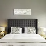 MaisonPrive Holiday Homes - Loft Towers West